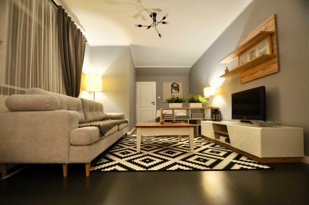 Abrahama Apartment วอร์ซอ ภายนอก รูปภาพ
